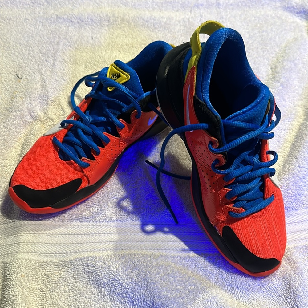 Nike Freaks